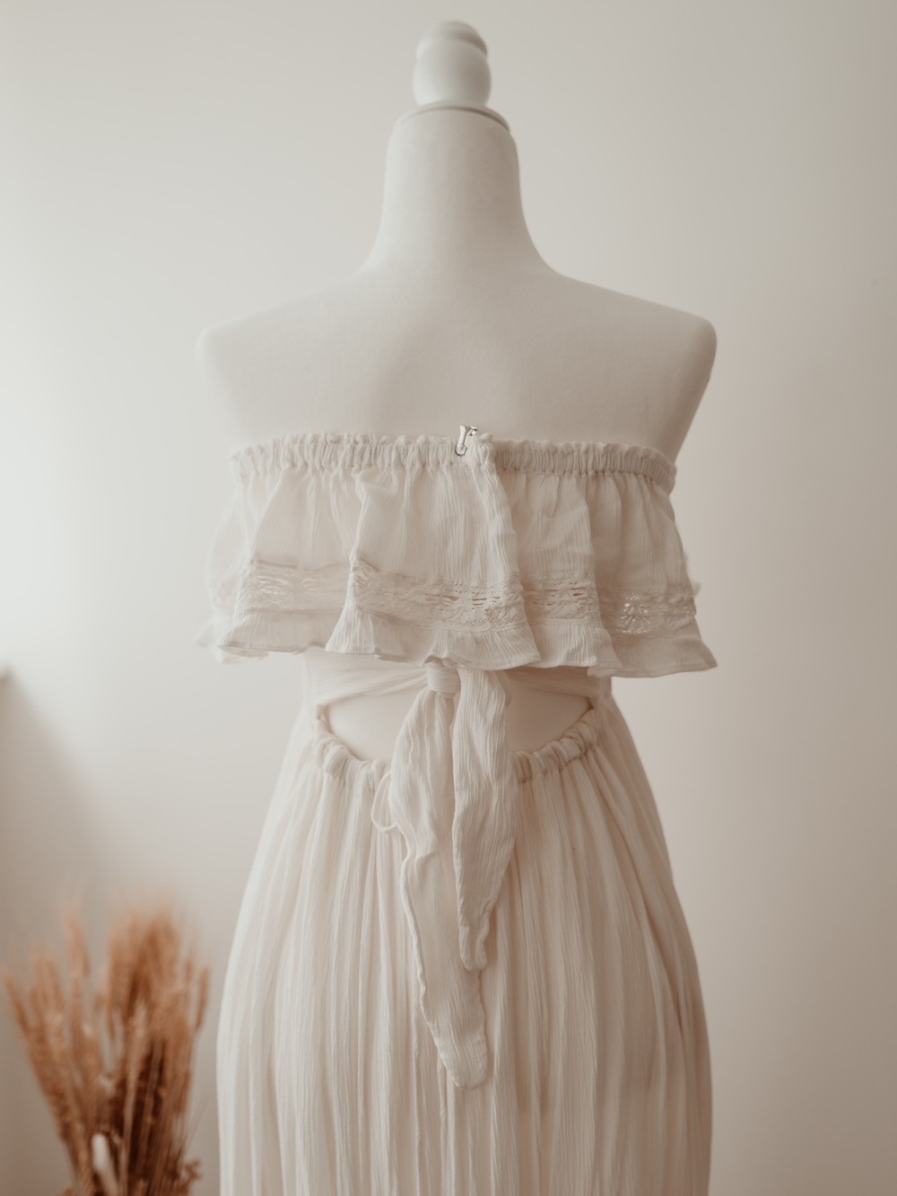 Off-Shoulder White Free People Dress - Picture 3 of 5